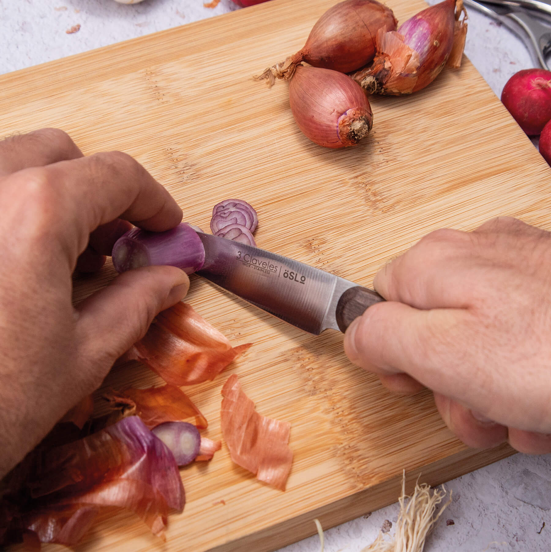 Tabla bambú 3 Claveles